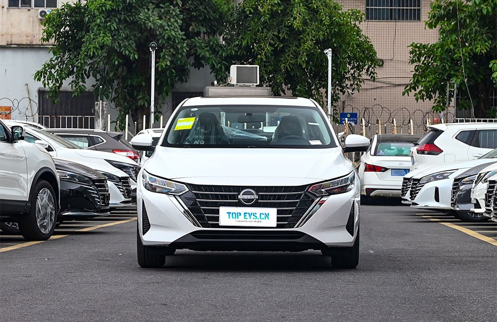 imgi_3_1_3(20) Nissan Sylphy 2026– China Export Vehicle | SUVs From China - Image 1